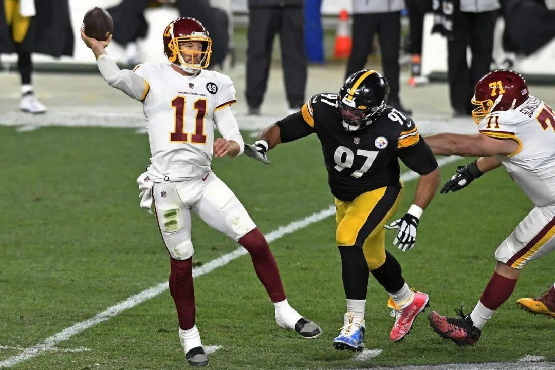 爱游戏app-强队在最后关头实现了一场令人惊叹的逆转