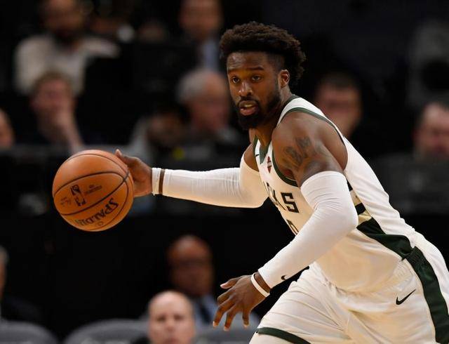 爱游戏中国官网-关于风暴队内线控制优势明显，击败强敌的信息