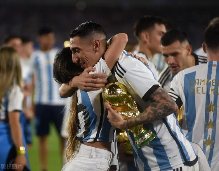 瑞士队挽回颓势,冲出困局 瑞士队挽回颓势,冲出困局