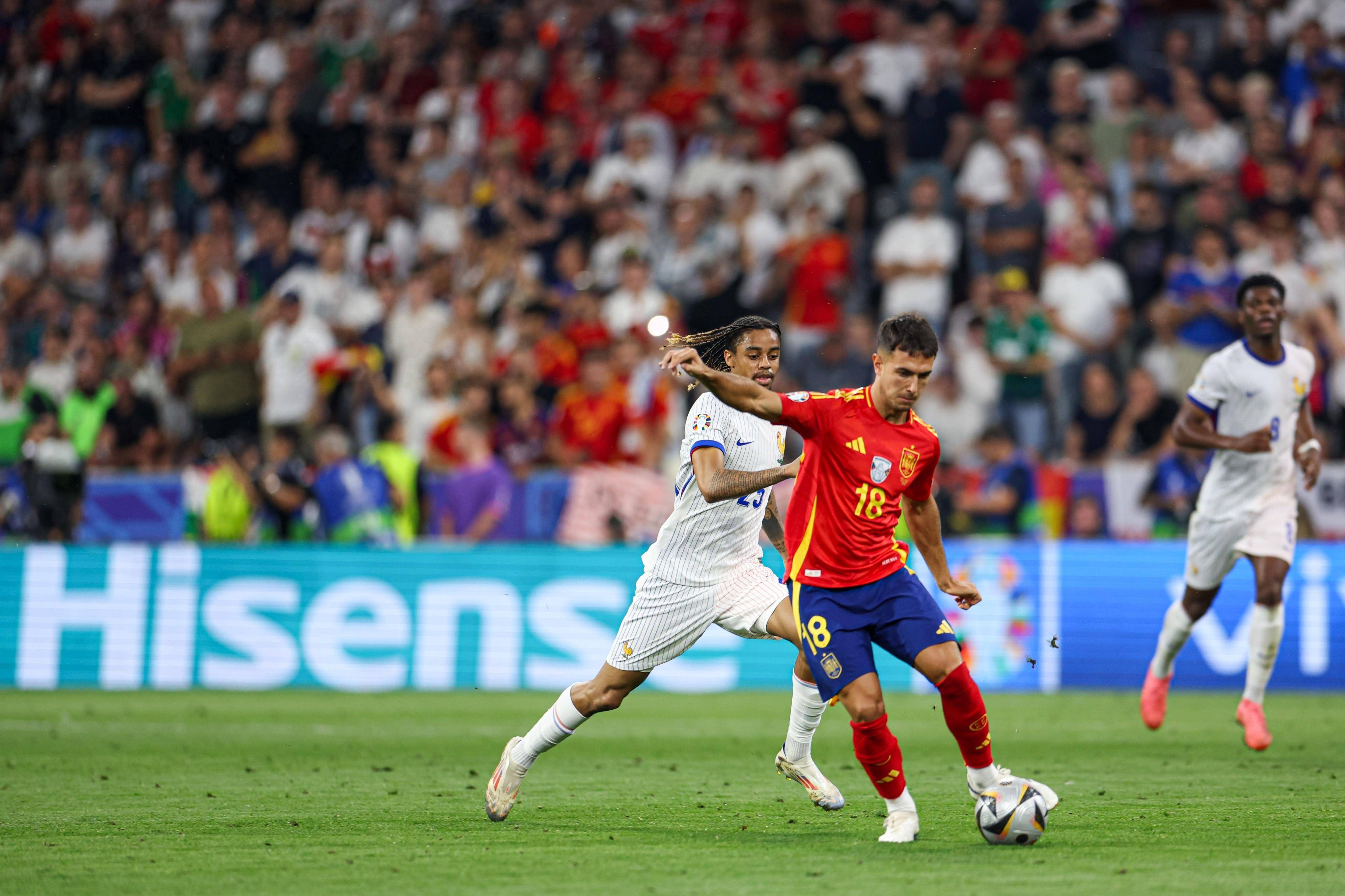 欧洲杯篮球赛事:西班牙男篮战胜俄罗斯取得胜利 欧洲杯篮球赛事:西班牙男篮战胜俄罗斯取得胜利