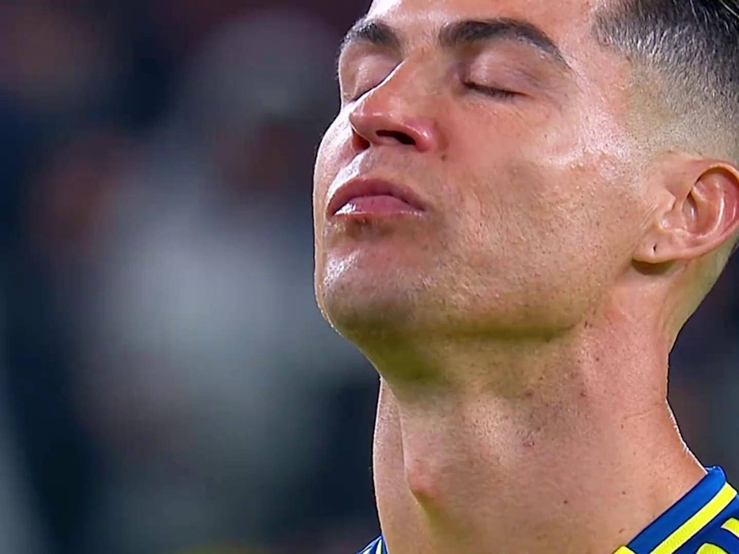 爱游戏网页版登录入口-关键时刻球员冷静发挥，带领球队逆转比分