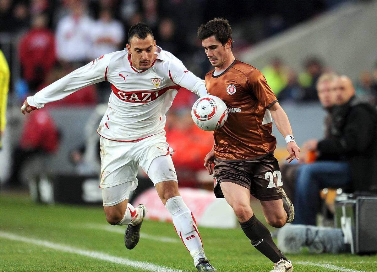 圣保利客场逼平海尼克斯霍夫,保级如履薄冰 圣保利客场逼平海尼克斯霍夫,保级如履薄冰