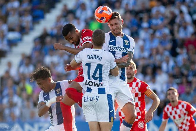 马洛卡平战役,展现出团队合作力量和战斗精神 马洛卡平战役,展现出团队合作力量和战斗精神