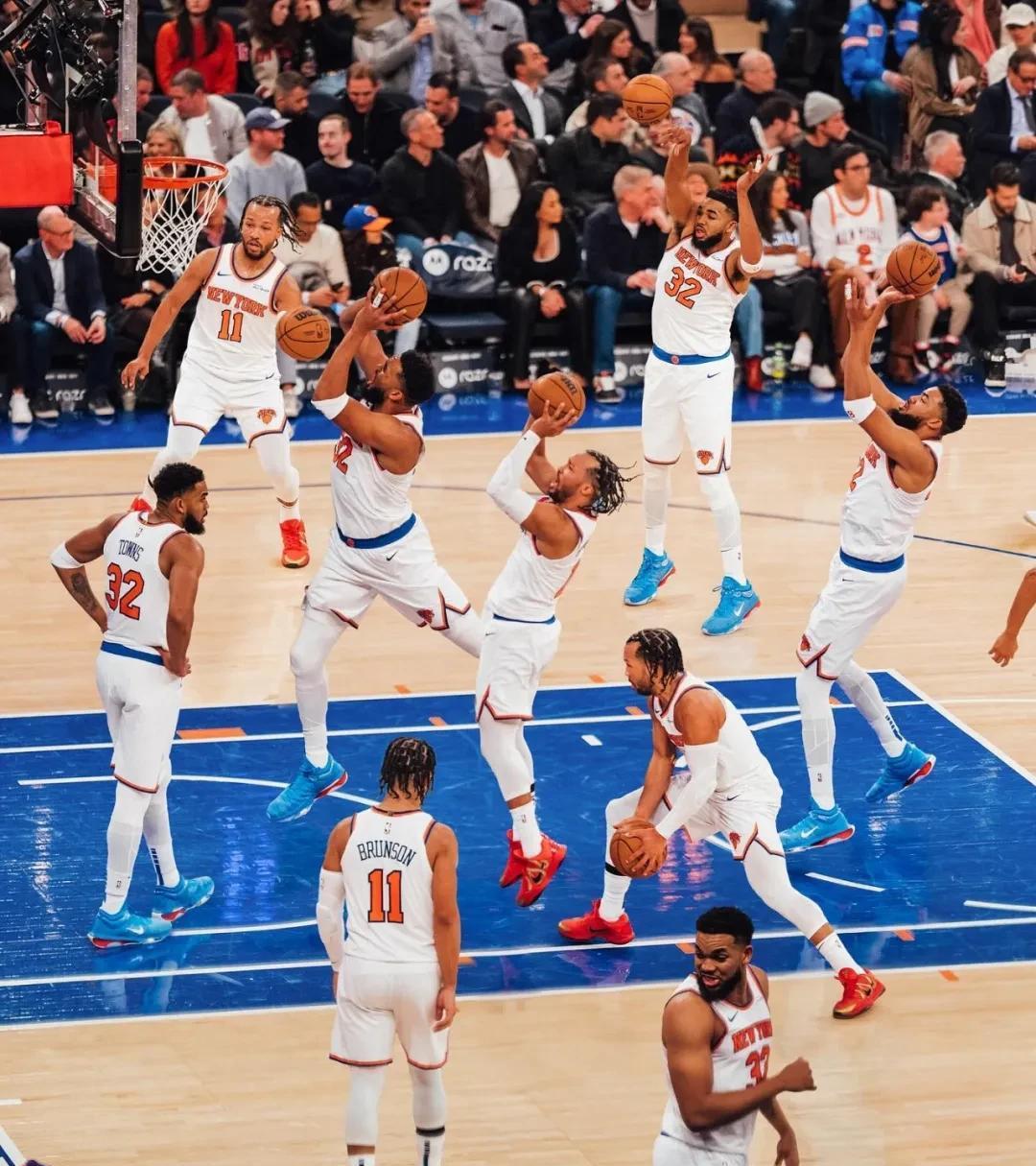 尼克斯主场战胜魔术,结束连败的简单介绍 尼克斯主场战胜魔术,结束连败的简单介绍