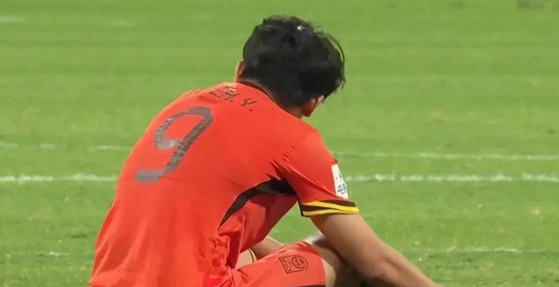 包含主力球员受伤退场，后备之人站出来填补漏洞的词条