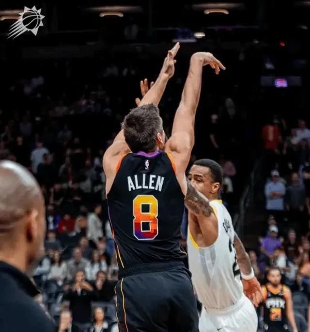 爵士队紧随其后，士气高昂期待一战定胜负的简单介绍