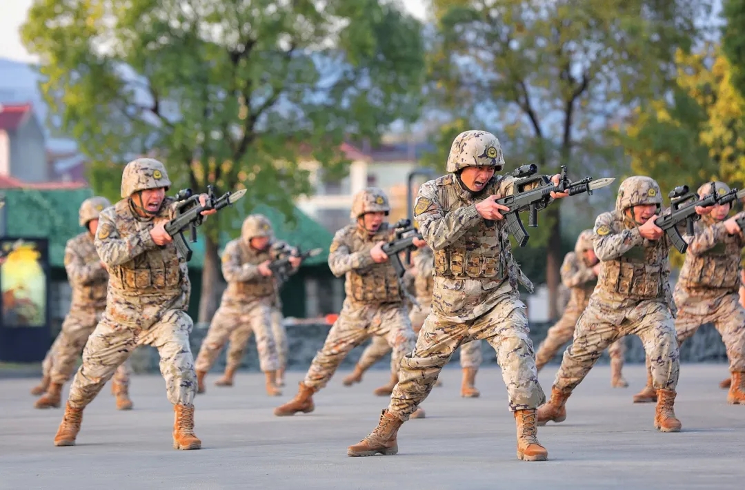 爱游戏中国官网-马赛士气高昂，全队努力备战！的简单介绍