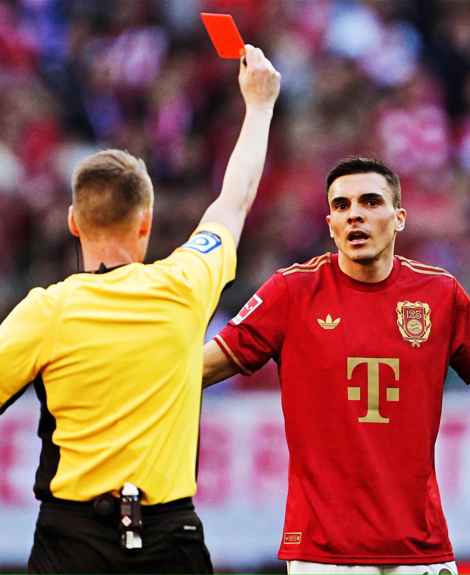 爱游戏入口-拜仁梦幻大逆转，欧冠前景一片光明