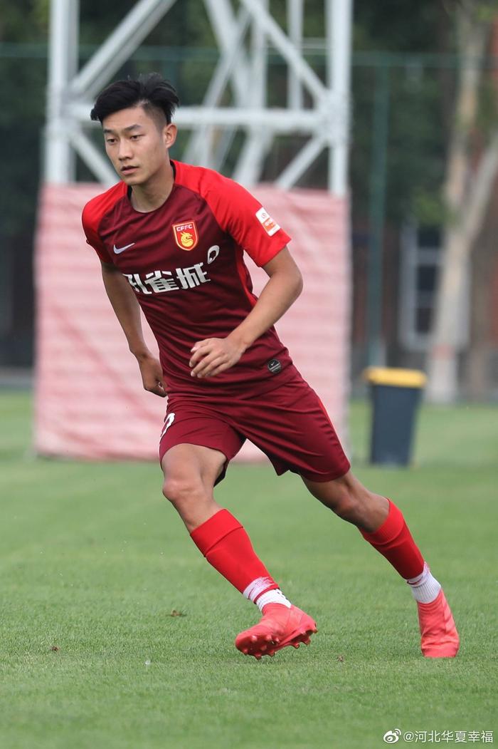 河北华夏幸福主场大胜大连人,获得三分的简单介绍 河北华夏幸福主场大胜大连人,获得三分的简单介绍