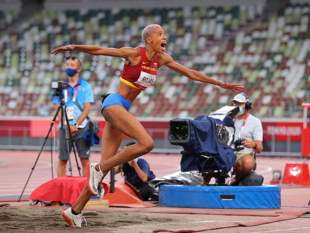 委内瑞拉田径选手表现出色,夺金 委内瑞拉田径选手表现出色,夺金