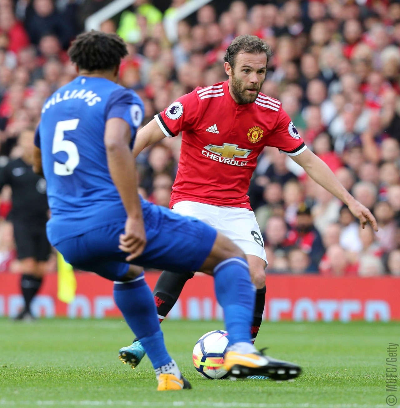 南安普顿继续保级之旅,期待更多胜利 南安普顿继续保级之旅,期待更多胜利