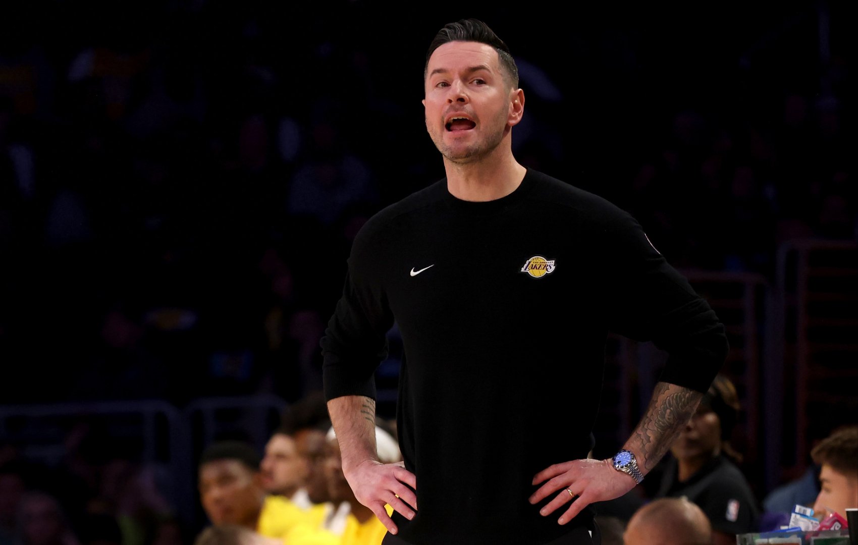 爱游戏中国官网-球队主教练在赛后接受采访，对球队表现表示满意的简单介绍