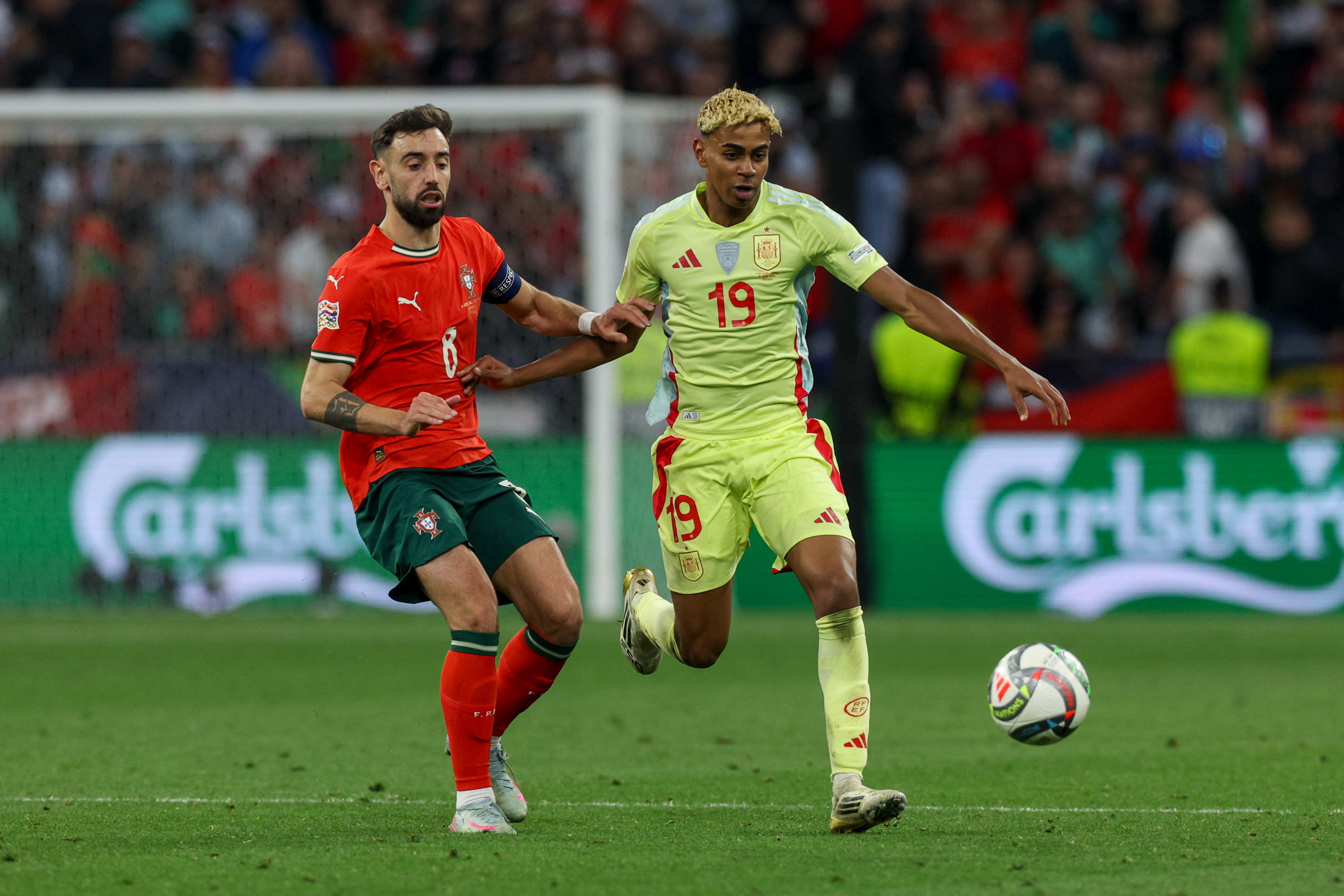 爱游戏官网入口-葡萄牙队困境重重，欧国联赛成功机会渺茫？