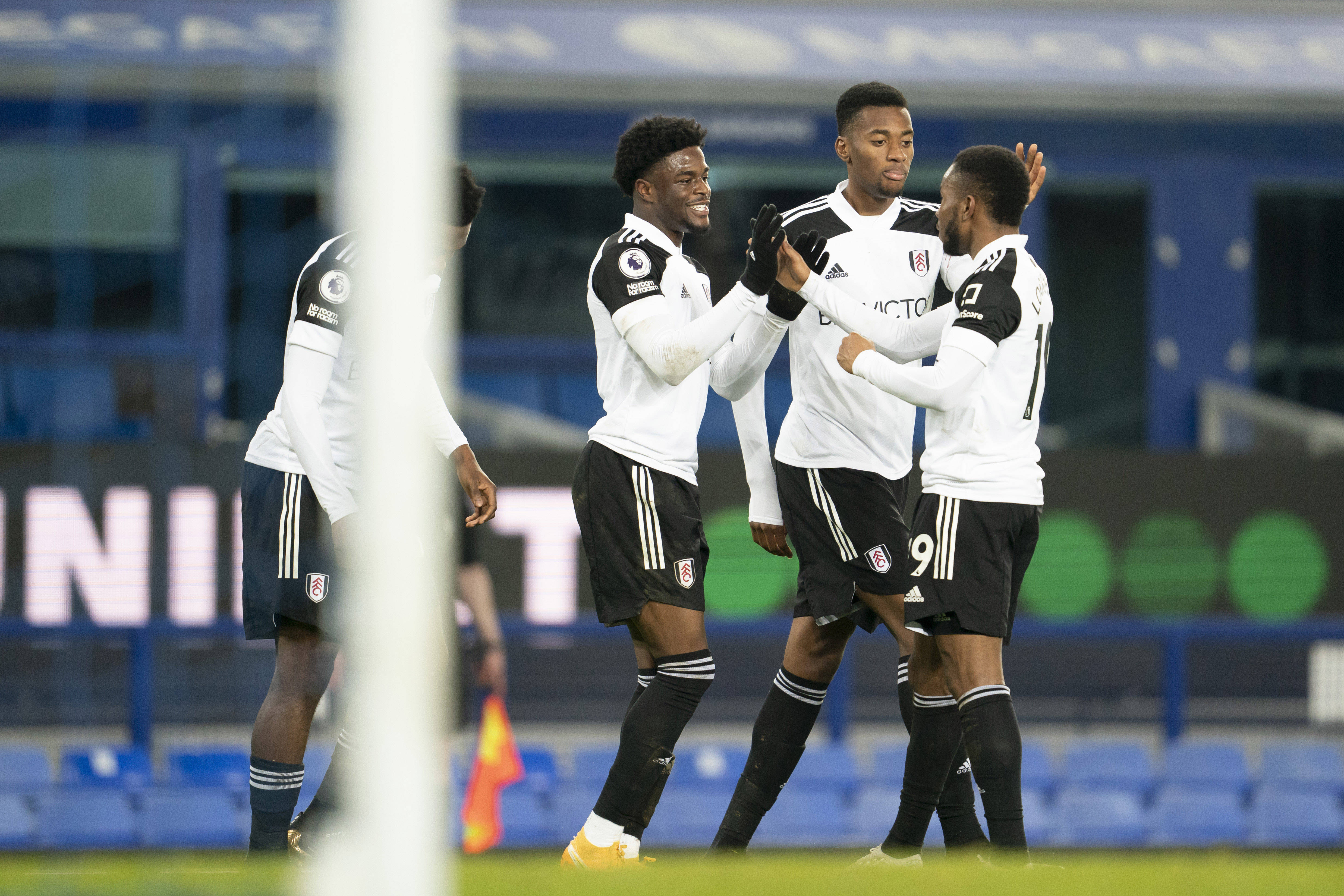 爱游戏登录-沃特福德面对热刺，科芒不容有失的简单介绍