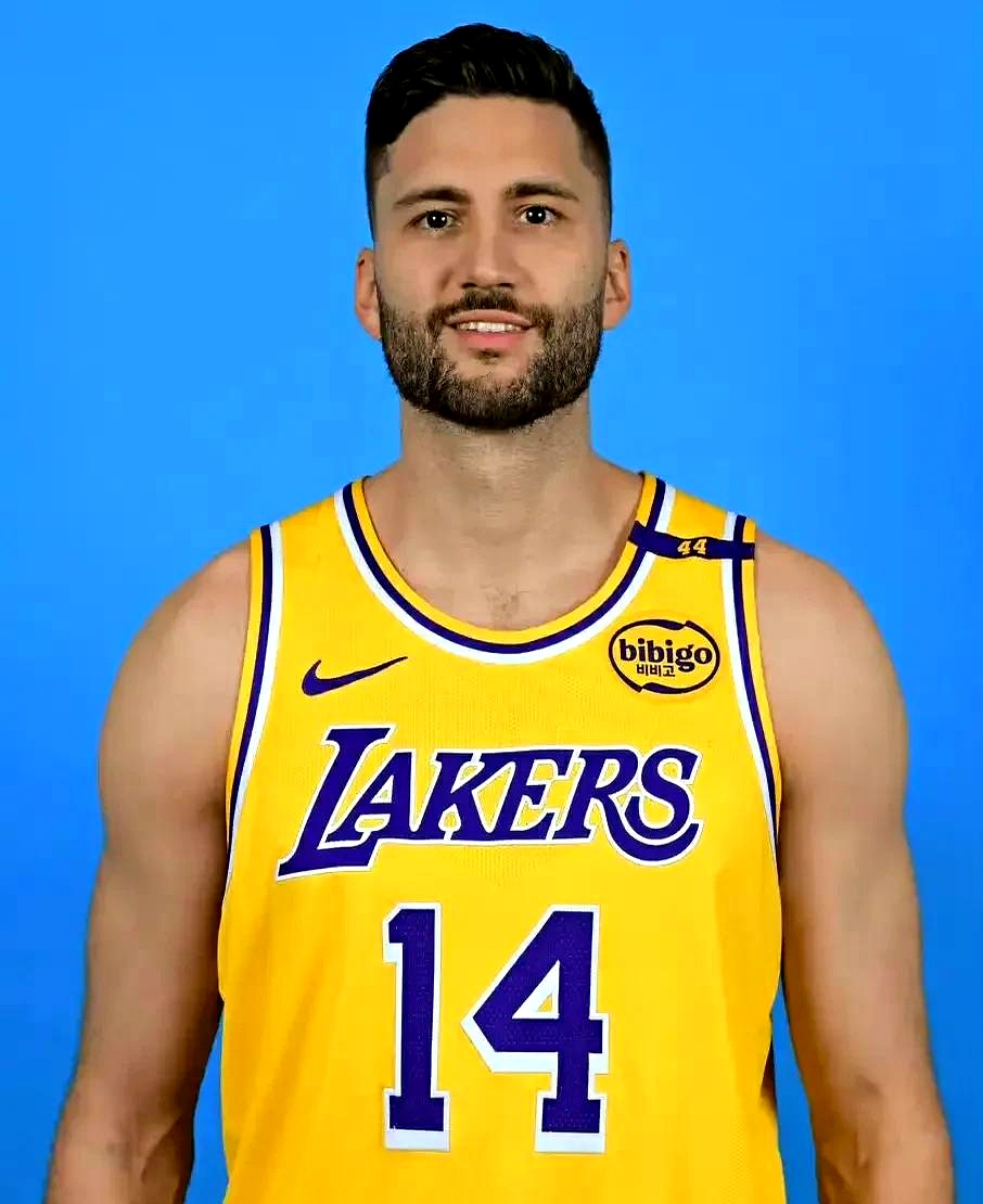 爱游戏官网-包含斯特拉斯堡球员伤愈复出，为球队增添实力的词条