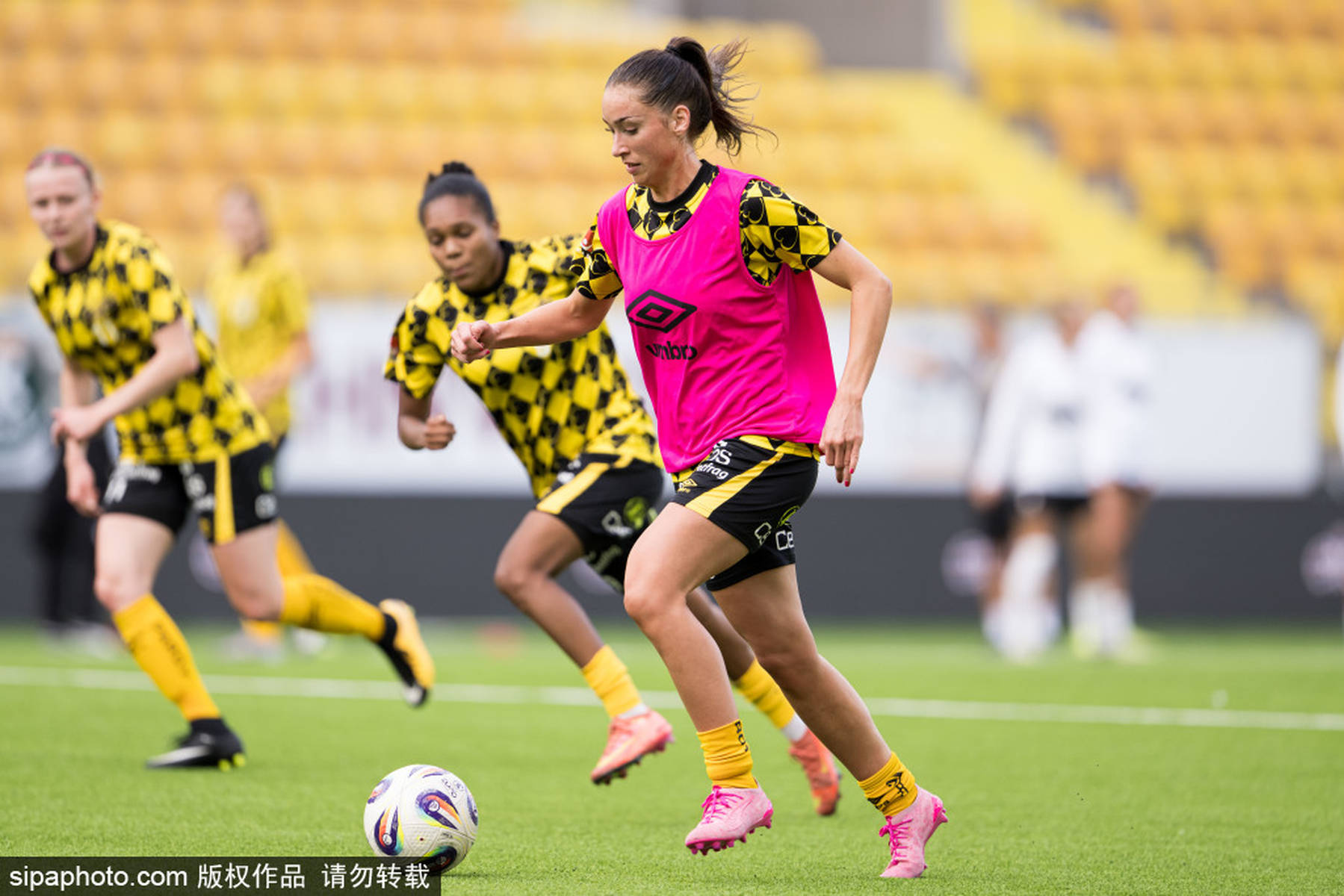 爱游戏官网-女足超级联赛：豪门碰撞即将上演的简单介绍