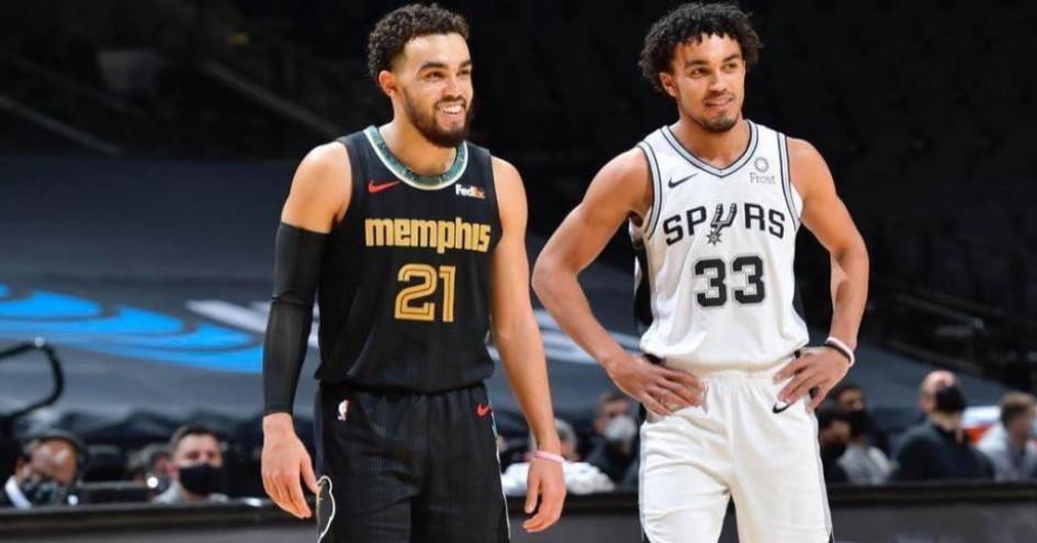 刺客之碰撞,马刺队迎战人队,谁将笑到最后?的简单介绍 刺客之碰撞,马刺队迎战人队,谁将笑到最后?的简单介绍