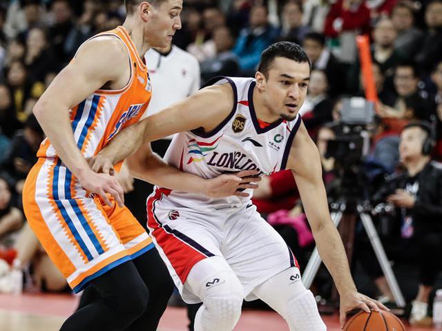 爱游戏亚洲官网-不莱梅客场获胜，终结连败纪录的简单介绍