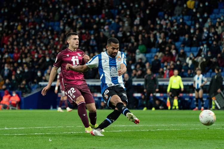 爱游戏官网网页版入口-赫罗纳主场遭逆转，球队欧战希望渺茫的简单介绍