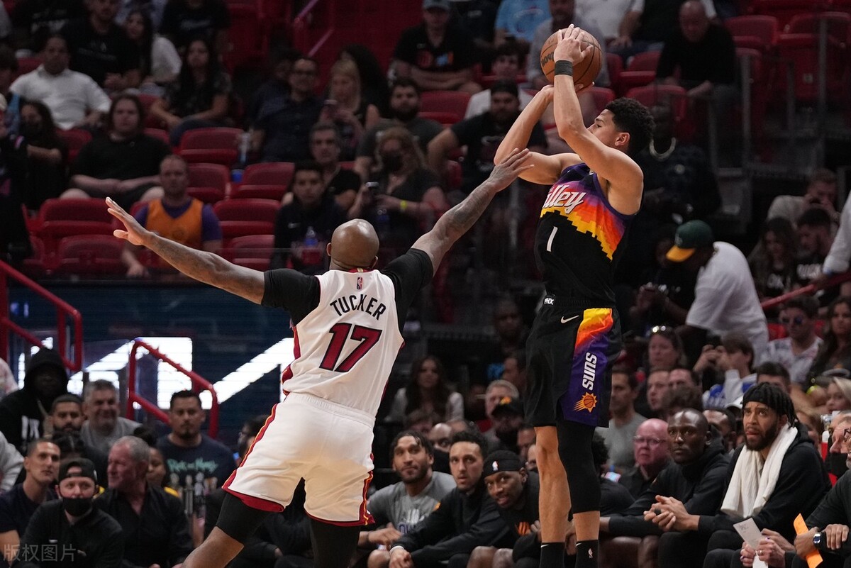 爱游戏亚洲官网-雄鹿大胜太阳，实现四连胜