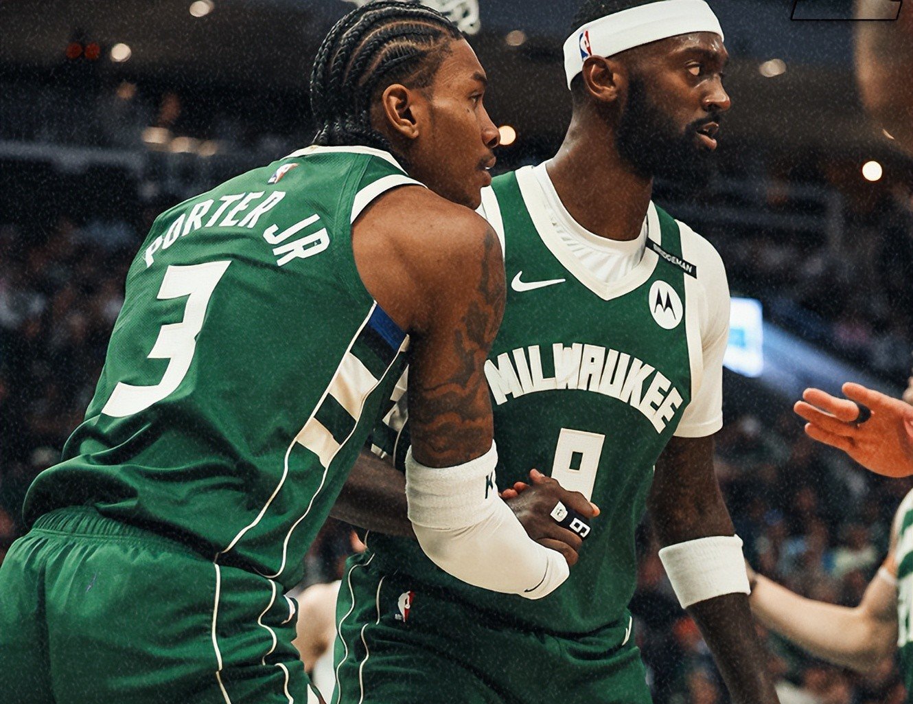 雄鹿胜开拓者,豪取四连胜的简单介绍 雄鹿胜开拓者,豪取四连胜的简单介绍