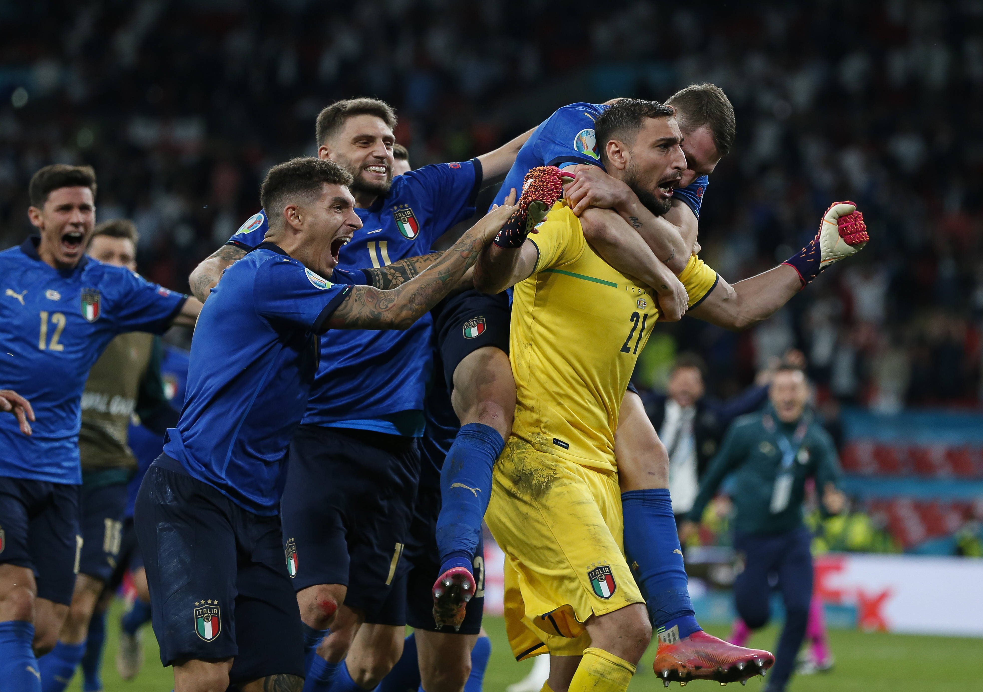 爱游戏官网-欧洲杯预选赛：西班牙惊险晋级，小组头名出线的简单介绍